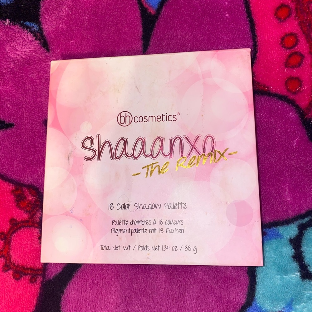 BH cosmetics Eyeshadow Pallet